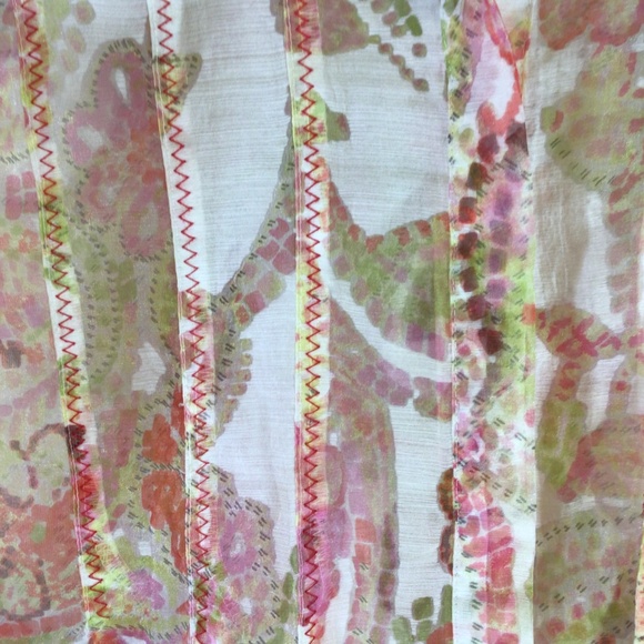 Coldwater Creek Women’s Blouse Size XL Semi-Sheer Abstract Floral Pleated Front - Picture 5 of 14